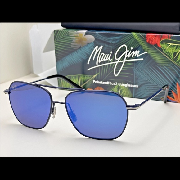 NEW Maui Jim Mano Navy Silver Stripe Polarized Blue Hawaii Lens Sunglass B877-03 - Picture 1 of 4